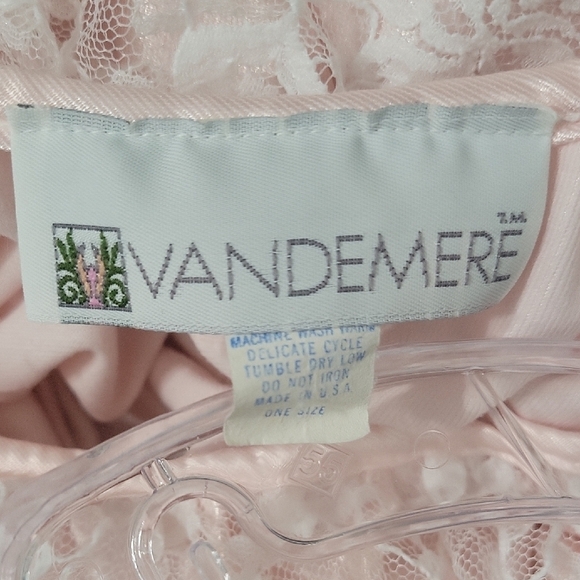 Vintage vandemere Women's  Pink Lace Nightgown One Size - Picture 6 of 16